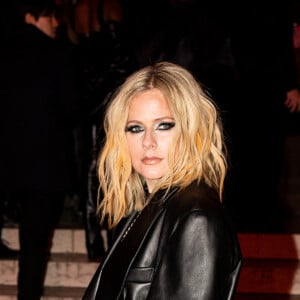 Avril Lavigne - Présentation de la collection Christian Louboutin, "The Loubi Show", à l'Opéra Comique à Paris. Le 2 mars 2023. © T.Da Silva-Pierre Perusseau / Bestimage