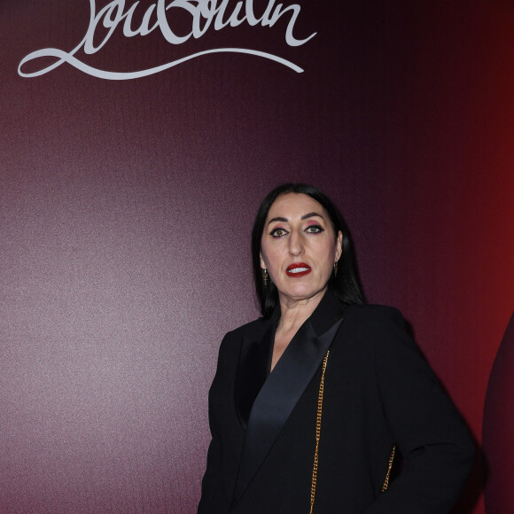 Rossy de Palma - Défilé Christian Louboutin "The Loubi Show" prêt-à-porter automne-hiver 2023-2024 lors de la Fashion Week de Paris à l'Opéra Comique. Le 2 mars 2023. © Giancarlo Gorassini / Bestimage