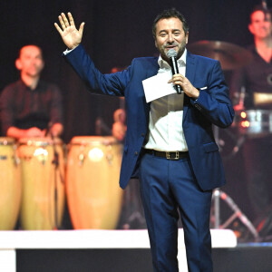 Exclusif - Bernard Montiel durant la 8ème édition du grand concours départemental "Danse avec les seniors" au Palais Nikaia à Nice, le 5 mars 2023. Cette 8ème édition avait comme présidente du jury Nathalie Marquay-Pernaut, Miss France 1987 et comédienne. La cérémonie a été présentée par Bernard Montiel. Les gagnants de ce concours sont Patricia et Alain Verdu de Nice, après avoir dansé un tango, un chacha et un rock swing, face à 7 autres duos de danseurs. © Bruno Bebert/Bestimage