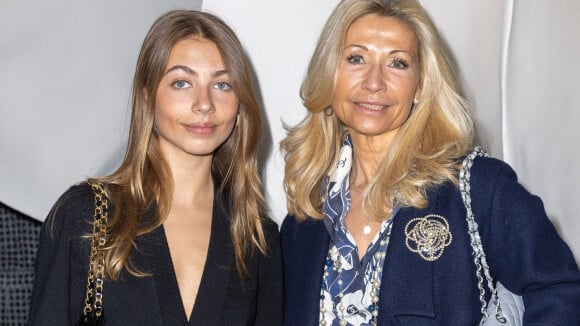 Jean-Paul Belmondo : Sa fille Stella, 19 ans et sosie de sa maman, canon et lookée au défilé Chanel