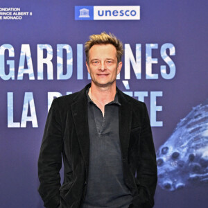 David Hallyday durant l'avant première mondiale au Grimaldi Forum à Monaco, le 9 février 2023, du film "Les gardiennes de la planète" réalisé par Jean-Albert Lièvre et raconté par J.Dujardin. Ce film est inspiré par le poème d'Heathcote Williams, "Whale Nation". Il nous fait découvrir le Groenland, le Mexique, l'Argentine, la Polynésie, mais aussi la Bretagne, la Méditerranée et la Normandie, l'Afrique du sud, l'Australie, le Tonga, le Kamtchatka ou encore l'Antarctique, Hawaï, et la Norvège. L'histoire commence par une baleine à bosse échouée sur un rivage isolé. Alors qu'un groupe d'hommes et de femmes organise son sauvetage, on découvre l'histoire extraordinaire des cétacés, citoyens des océans du monde, essentiels à l'écosystème de la planète depuis plus de 50 millions d'années. La sortie en salle se fera le 22 février. © Bruno Bebert / Bestimage 