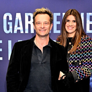 David Hallyday et sa femme Alexandra Pastor durant l'avant première mondiale au Grimaldi Forum à Monaco, le 9 février 2023, du film "Les gardiennes de la planète" réalisé par Jean-Albert Lièvre et raconté par J.Dujardin. Ce film est inspiré par le poème d'Heathcote Williams, "Whale Nation". Il nous fait découvrir le Groenland, le Mexique, l'Argentine, la Polynésie, mais aussi la Bretagne, la Méditerranée et la Normandie, l'Afrique du sud, l'Australie, le Tonga, le Kamtchatka ou encore l'Antarctique, Hawaï, et la Norvège. L'histoire commence par une baleine à bosse échouée sur un rivage isolé. Alors qu'un groupe d'hommes et de femmes organise son sauvetage, on découvre l'histoire extraordinaire des cétacés, citoyens des océans du monde, essentiels à l'écosystème de la planète depuis plus de 50 millions d'années. La sortie en salle se fera le 22 février. © Bruno Bebert / Bestimage 