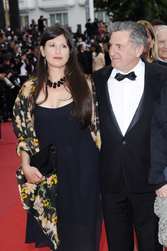 Daniel Auteuil et sa femme Aude Ambroggi - Montee des marches du film "Inside Llewyn Davis" lors du 66eme festival du film de Cannes, le 19 mai 2013. 