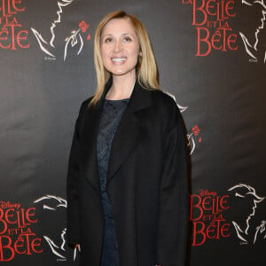 Lara Fabian - Première de la comédie musicale "La Belle et la Bête" avec Vincent Niclo dans le rôle de la Bête au théâtre Mogador à Paris le 20 mars 2014.
