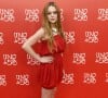 "Nous sommes bénis et excités !", a-t-elle écrit en légende d'une photo d'un body blanc portant l'inscription Coming soon. "C'est une merveilleuse nouvelle", "Tellement heureuse pour toi", "Tu seras assurément une maman cool", pouvait-on lire dans l'espace réservé aux commentaires.
Lindsay Lohan assiste à la soirée anniversaire de la marque de bijoux "UNOde50" à Madrid. Le 9 juin 2016