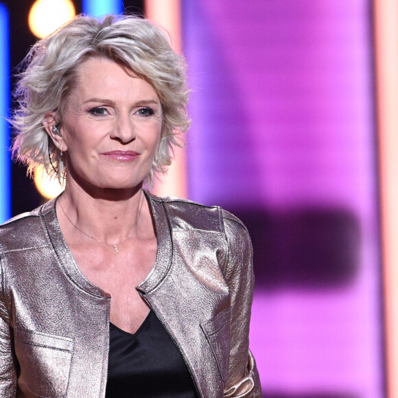 Sophie Davant - 35 ème édition du Téléthon sur France 2 à Paris le 5 décembre 2021. Le compteur du Téléthon 2021 a atteint près de 74 millions d'euros de promesses de dons dimanche. © MPP / Bestimage