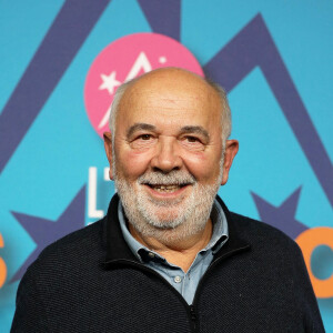 Gérard Jugnot au photocall de la soirée d'ouverture de la 25ème édition du Festival international du film de comédie de l'Alpe d'Huez le 17 janvier 2022. © Dominique Jacovides / Bestimage