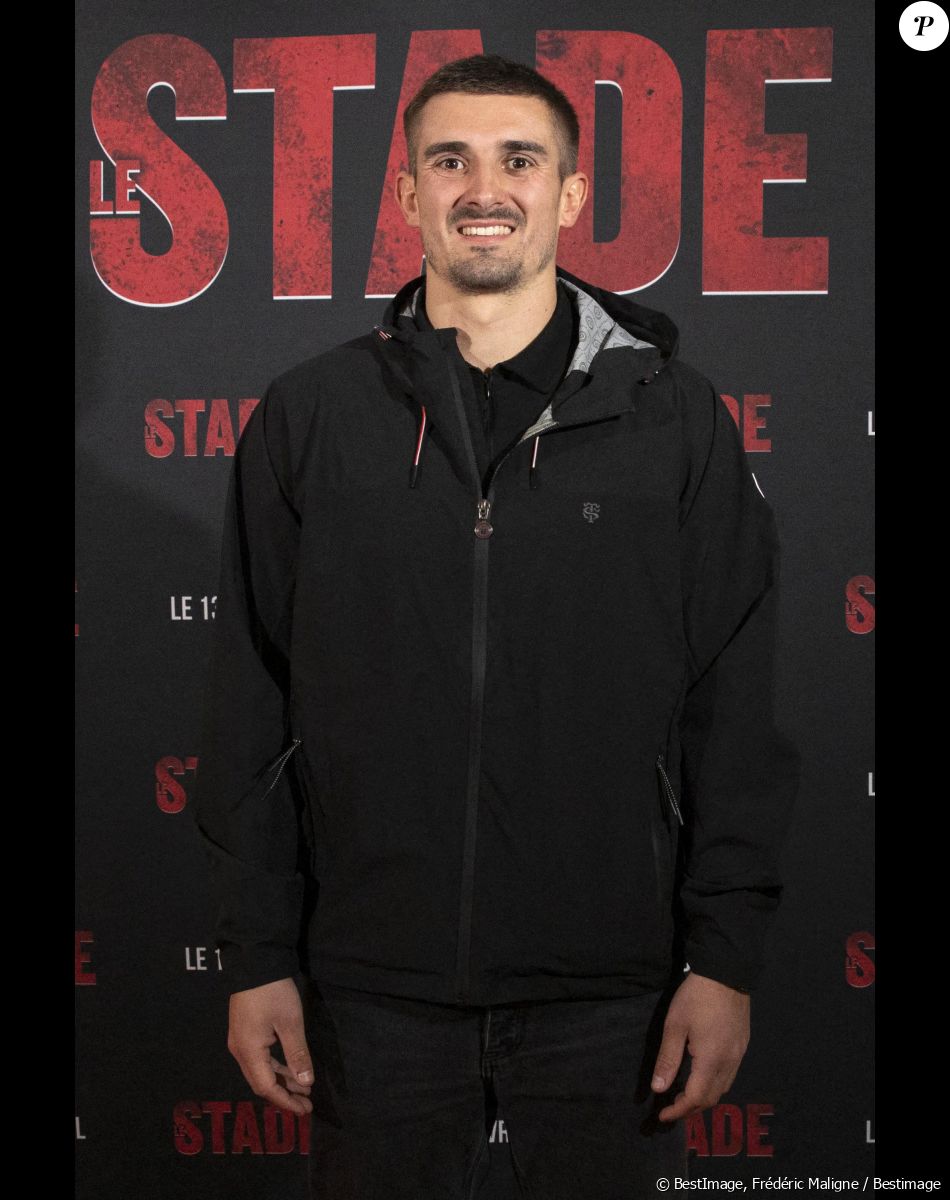 Pour soutenir sa compagne, le rugbyman et devenu parrain de l'association EndoFrance en 2019
Exclusif - Thomas Ramos - Avant-première du film "Le Stade" au cinéma Gaumont Wilson avec tous joueurs du Le Stade Toulousain à Toulouse le 29 mars 2022. le 13 avril sortira le film "Le Stade", le film sur le Le Stade Toulousain. Une immersion cinématographique inédite retraçant la saison dernière auréolée d'un doublé historique Champions Cup - Top 14. Le club de rugby de la ville rose, le plus titré de France et d'Europe, a ouvert en grand ses portes aux réalisateurs E. Hannezo et M. Vollaire. © Frédéric Maligne/Bestimage