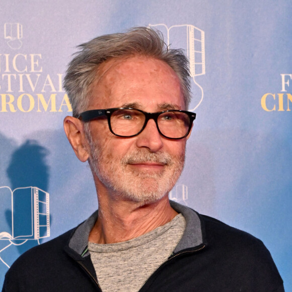 Thierry Lhermitte - Arrivées à la soirée de la 4ème édition du festival Cinéroman à Nice au cinéma Pathé Gare du Sud le 6 octobre 2022. © Bruno Bebert / Bestimage