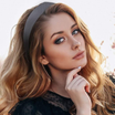 Adoptez une allure de petite fille sage avec ce serre-tête