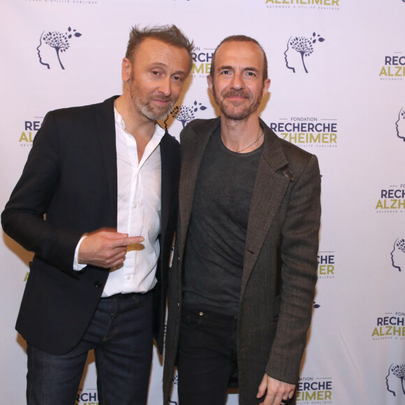 Pierre Souchon et Calogero - Photocall du 16ème Gala de la Fondation " Recherche Alzheimer " à l'Olympia à Paris. Le 20 mars 2023 © Bertrand Rindoff Petroff / Bestimage