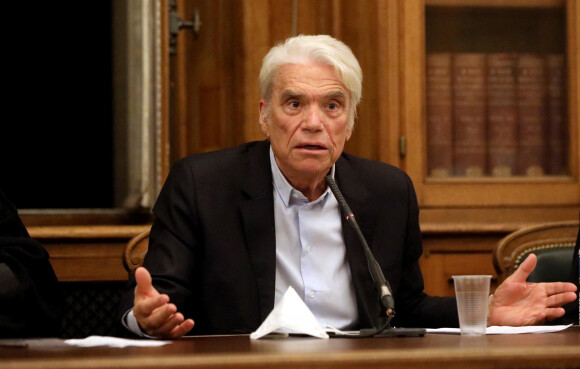 Exclusif - Bernard Tapie intervient lors de la promotion 2020 de la conférence des avocats du barreau de Paris, 11ème séance du premier tour, à la bibliothèque de l'ordre à Paris. Le 7 septembre 2020. © Dominique Jacovides / Bestimage 