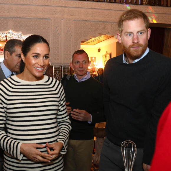 Un groupe de militants exige l'obtention de la demande de visa du prince afin de vérifier les informations qu'il a données au service de l'immigration et si les consommations datent d'avant son installation dans le pays 
Le prince Harry, duc de Sussex et Meghan Markle (enceinte), duchesse de Sussex en visite à la Villa des Ambassadeurs à Rabat lors de leur voyage officiel au Maroc. Le 25 février 2019