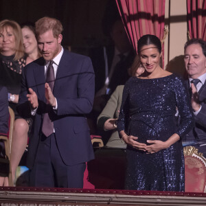Le prince Harry, duc de Sussex, et Meghan Markle, duchesse de Sussex, enceinte, à la représentation du 10ème anniversaire du spectacle du Cirque du Soleil "Totem" au Roayl Albert Hall à Londres, le 16 janvier 2019. 