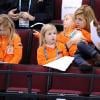 Maxima des Pays-Bas, Willem-Alexander et leurs trois fillettes sont à Vancouver pour les Jeux Olympiques d'hiver. Le 23 février, ils assistaient au programme court du patinage féminin