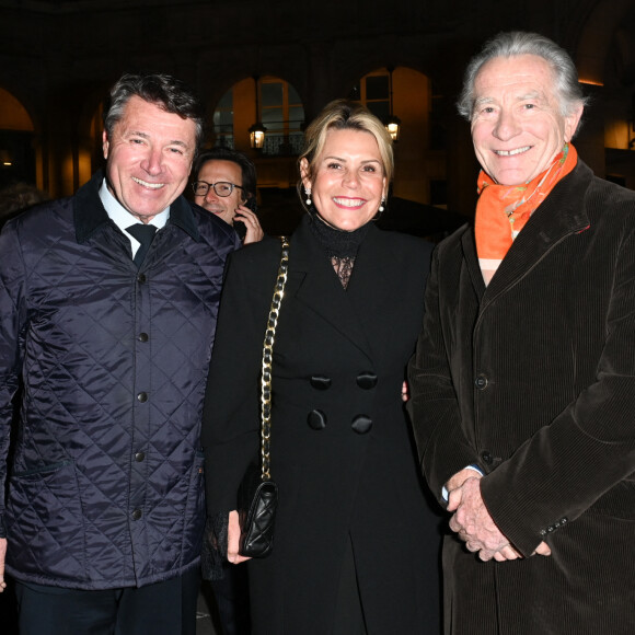 Exclusif - Christian Estrosi avec sa femme Laura Tenoudji-Estrosi et William Leymergie - Cérémonie de remise du prix Raymond Devos au théâtre Edouard VII à Paris cadre de la 28ème édition de la semaine de la Langue Française et de la Francophonie le 20 mars 2023. Le théâtre a rendu hommage à R. Devos avec le spectacle "Il a de la côte Devos!" mis en scène par D. Benoin. A. Lutz et M. Robin héritiers de l'artiste, salués pour leur maitrise de la langue et leur manière de jouer, ont reçus leurs prix. © Coadic Guirec - Cyril Bruneau / Bestimage 