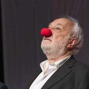 Exclusif - François Berléand et Sylvie Testud pendant les repetitions - Cérémonie de remise du prix Raymond Devos au théâtre Edouard VII à Paris dans le cadre de la 28ème édition de la semaine de la Langue Française et de la Francophonie le 20 mars 2023. Le théâtre a rendu hommage à R. Devos avec le spectacle "Il a de la côte Devos!" mis en scène par D. Benoin. A. Lutz et M. Robin héritiers de l'artiste, salués pour leur maitrise de la langue et leur manière de jouer, ont reçus leurs prix. © Coadic Guirec - Cyril Bruneau / Bestimage  No Web - Belgique et Suisse 