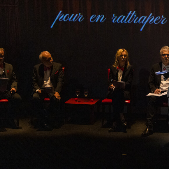 Exclusif - Michel Boujenah - Cérémonie de remise du prix Raymond Devos au théâtre Edouard VII à Paris dans le cadre de la 28ème édition de la semaine de la Langue Française et de la Francophonie le 20 mars 2023. Le théâtre a rendu hommage à R. Devos avec le spectacle "Il a de la côte Devos!" mis en scène par D. Benoin. A. Lutz et M. Robin héritiers de l'artiste, salués pour leur maitrise de la langue et leur manière de jouer, ont reçus leurs prix. © Coadic Guirec - Cyril Bruneau / Bestimage  No Web - Belgique et Suisse 