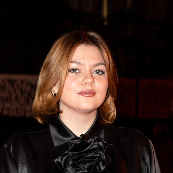 Louane Emera - People à la présentation de la collection Christian Louboutin "The Loubi Show" à l'Opéra Comique à Paris. Le 2 mars 2023 © T.Da Silva-Pierre Perusseau / Bestimage 