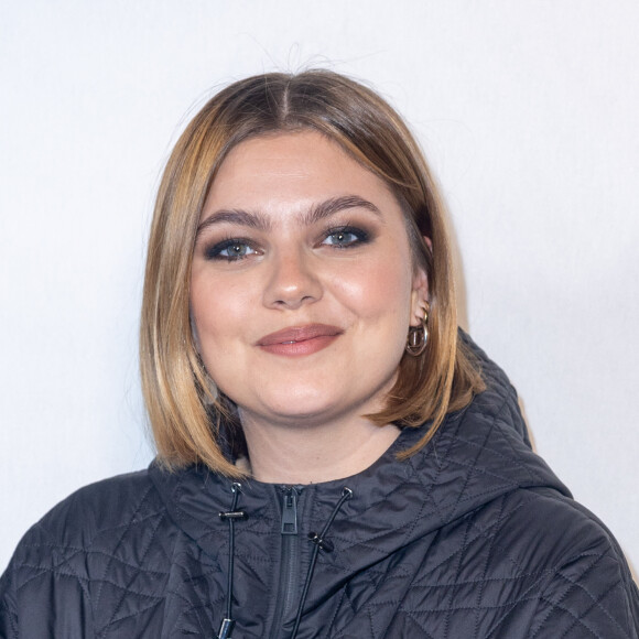 Louane Emera - Greeting au défilé Christian Dior prêt-à-porter automne-hiver 2023/2024 lors de la Fashion Week de Paris (PFW), au jardin des Tuileries à Paris, France, le 28 février 2023. © Olivier Borde/Bestimage 