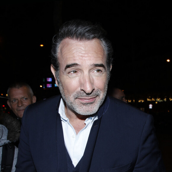 Exclusif - Jean Dujardin - Avant-première du film "Sur les chemins noirs" au cinema UGC Normandie à Paris le 13 mars 2023. © Denis Guignebourg/ Bestimage