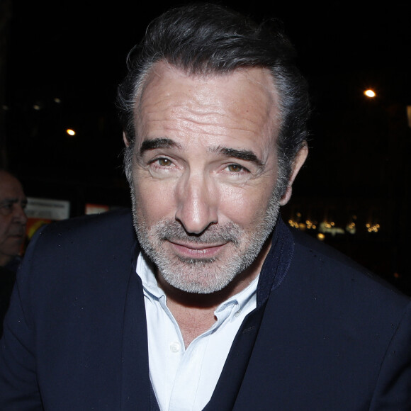 Le comédien s'en est allé du côté de Verdun pour rendre hommage à un membre de sa famille.
Exclusif - Jean Dujardin - Avant-première du film "Sur les chemins noirs" au cinéma UGC Normandie à Paris le 13 mars 2023. © Denis Guignebourg/ Bestimage 