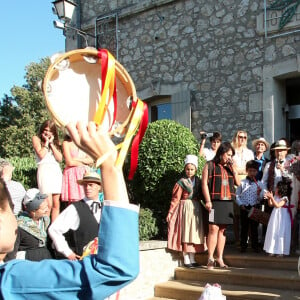 Mariage de Charlotte de Turckheim et Zaman Hachemi à la mairie d'Eygalières, en Provence, le 31 août 2012.