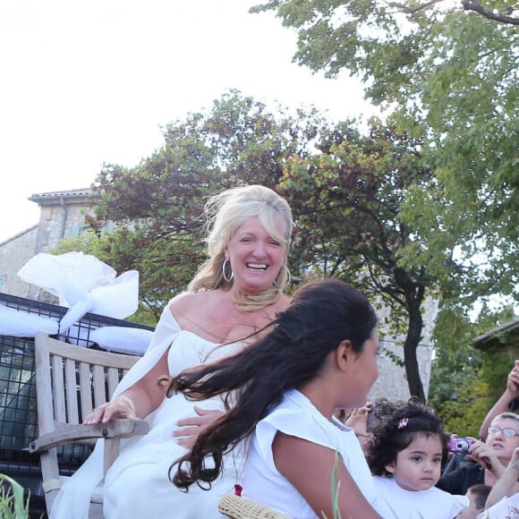 Mariage de Charlotte de Turckheim et Zaman Hachemi à la mairie d'Eygalières, en Provence, le 31 août 2012.