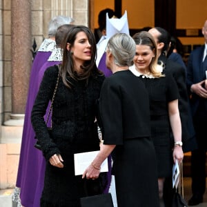 Charlotte Casiraghi, la princesse Caroline de Hanovre et Camille Gottlieb - Sortie de la messe en mémoire du prince Rainier III en la cathédrale de Monaco, le 5 avril 2023. © Bruno Bebert / Bestimage