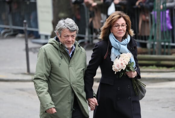 Jean-Louis Borloo et sa femme Béatrice Schönberg - Arrivées aux obsèques de France Gall au cimetière de Montmartre à Paris le 12 janvier 2018.