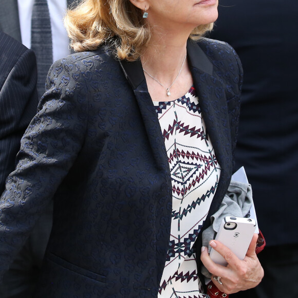 Béatrice Schönberg - Sorties des obsèques de Patrice Dominguez en la basilique Sainte Clotilde à Paris. Le 16 avril 2015