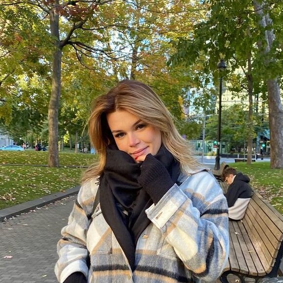 "Pascal Olmeta, vous êtes une honte ! Je n'ai pas les mots pour décrire la haine que j'ai envers vous !", s'était-alors insurgée la jeune femme qui est passionnée par les animaux sur son compte Instagram.
Camille Gottlieb en vacances à Montréal. Instagram.