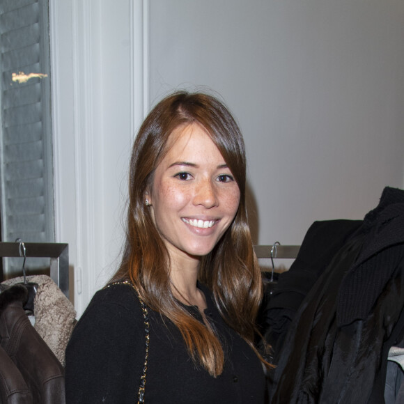 Exclusif - Emilie Broussouloux et Charlotte Lemay lors de la Soirée La Canadienne X Nobis pour le lancement de la nouvelle collection Nobis dans leur nouvelle boutique au 39 rue du Four à Paris , le 13 novembre 2019. © Pierre Perusseau / Bestimage 