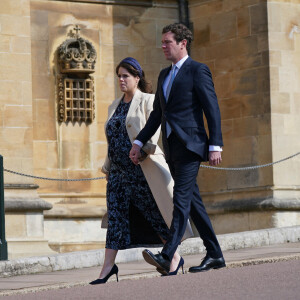 La princesse Eugenie d'York (enceinte) et son mari Jack Brooksbank - La famille royale du Royaume Uni arrive à la chapelle Saint George pour la messe de Pâques au château de Windsor le 9 avril 2023. 