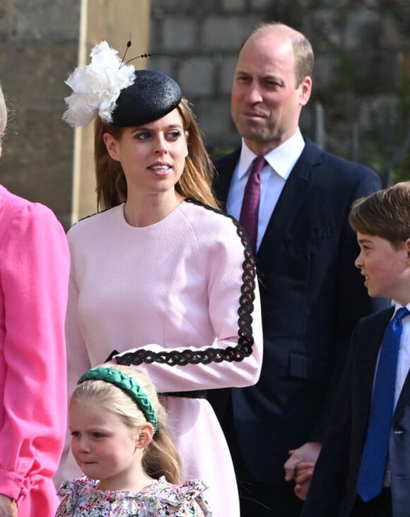 Lena Tindall, La princesse Beatrice d'York Le prince William, prince de Galles, Le prince George de Galles,- La famille royale du Royaume Uni arrive à la chapelle Saint George pour la messe de Pâques au château de Windsor le 9 avril 2023. 