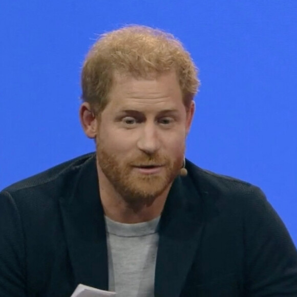 Le prince Harry, duc de Sussex, lors d'une séance de questions-réponses à l'événement "BetterUp Uplift" à San Francisco. Le 8 mars 2023 