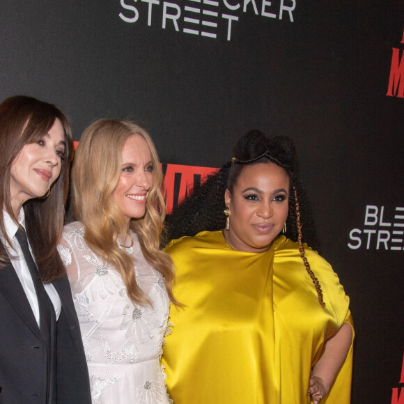 Monica Bellucci, Toni Collette, Sophia Nomvete - Première du film "Mafia Mamma" à New York, le 11 avril 2023.