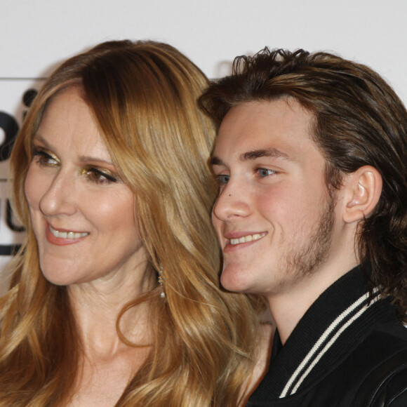 Céline Dion et son fils René-Charles Angélil au press room de la soirée Billboard Music Awards à T-Mobile Arena à Las Vegas, le 22 mai 2016.