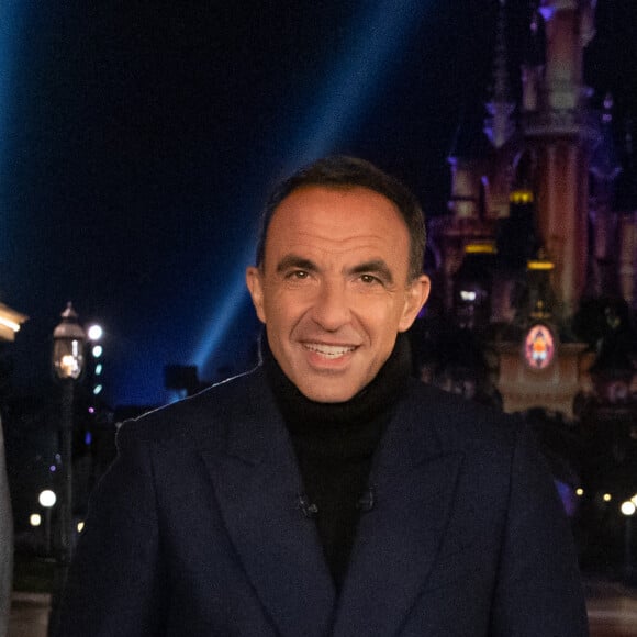 Exclusif -  Nikos Aliagas - Enregistrement de l'émission "Toute la musique qu'on aime" à Disneyland Paris, qui sera diffusée sur TF1 le 31 décembre © Cyril Moreau / Bestimage 