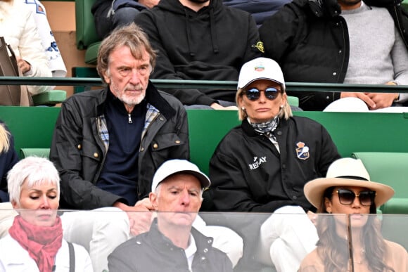 Sir James Arthur Ratcliffe et sa femme Alici - Célébrités en tribune lors du tournoi Rolex Monte Carlo Masters 2023 à Roquebrune-Cap-Martin le 15 avril 2023. © Bruno Bebert/Bestimage 