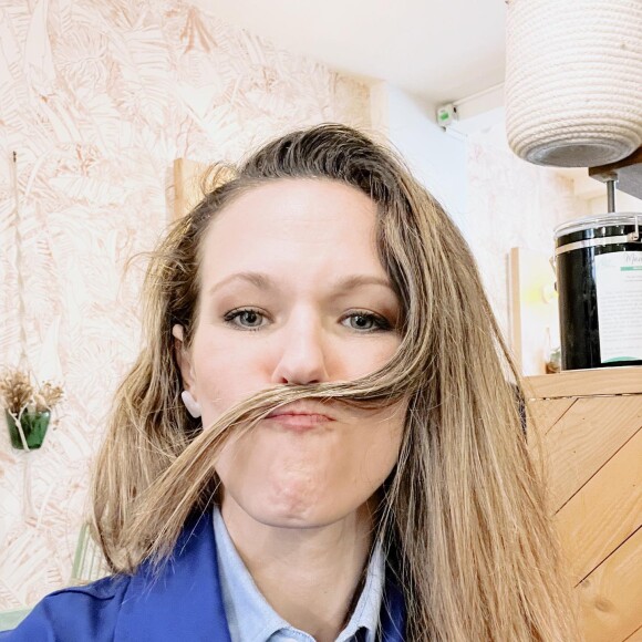 Le talent de mère en fille.
Lorie Pester sur Instagram.