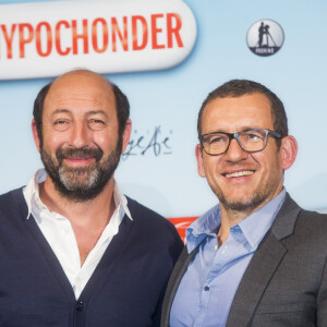 Kad Merad et Dany Boon lors du photocall du film " Supercondriaque " à Berlin, le 31 mars 2014.