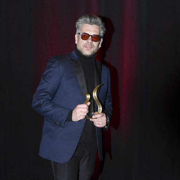 Benjamin Biolay (meilleure musique pour "Et j'aime à la fureur") - Cérémonie et Press room de la 28ème Cérémonie des Lumières de la presse internationale au Forum des Images à Paris le 16 janvier 2023. © Philippe Perusseau / Marc Ausset Lacroix / Bestimage 