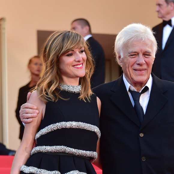 Guy Bedos et sa fille Victoria Bedos - Montée des marches du film "Julieta" lors du 69ème Festival International du Film de Cannes. Le 17 mai 2016. © Giancarlo Gorassini/Bestimage  Red carpet for the movie "Julieta" during the 69th Cannes International Film festival. On may 17th 2016