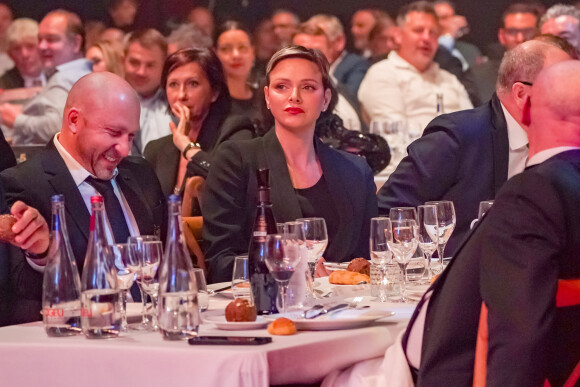 La princesse Charlène de Monaco lors de la soirée de vente aux enchères "Hall of Fame" du RC Toulon à Toulon, le 18 avril 2023. © Norbert Scanella / Panoramic / Bestimage 