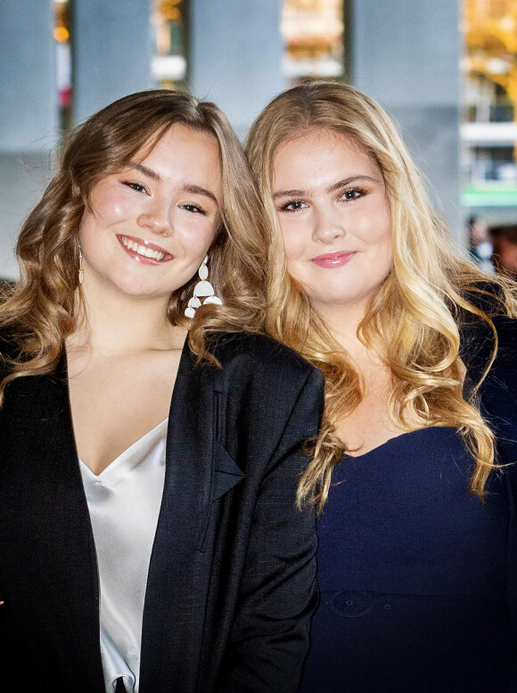 La princesse Ariane et la princesse Amalia - La famille royale des Pays-Bas à son arrivée au "Kingsday Concert" à la Salle Ahoy à Rotterdam. Le 19 avril 2023 