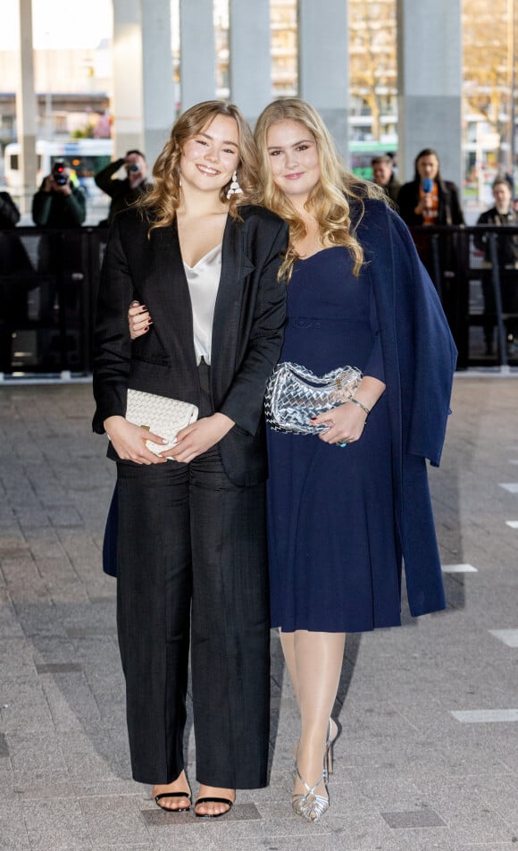 La princesse Ariane et la princesse Amalia - La famille royale des Pays-Bas à son arrivée au "Kingsday Concert" à la Salle Ahoy à Rotterdam. Le 19 avril 2023 