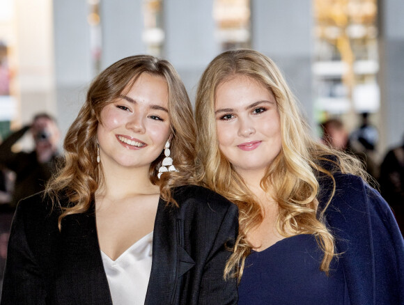 La princesse Ariane et la princesse Amalia - La famille royale des Pays-Bas à son arrivée au "Kingsday Concert" à la Salle Ahoy à Rotterdam. Le 19 avril 2023 