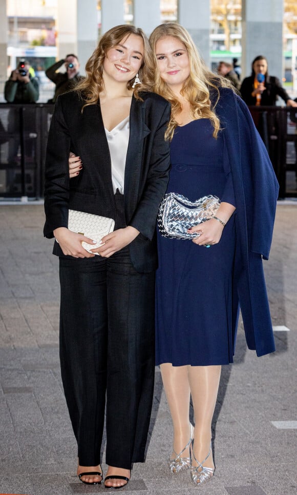 La princesse Ariane et la princesse Amalia - La famille royale des Pays-Bas à son arrivée au "Kingsday Concert" à la Salle Ahoy à Rotterdam. Le 19 avril 2023 