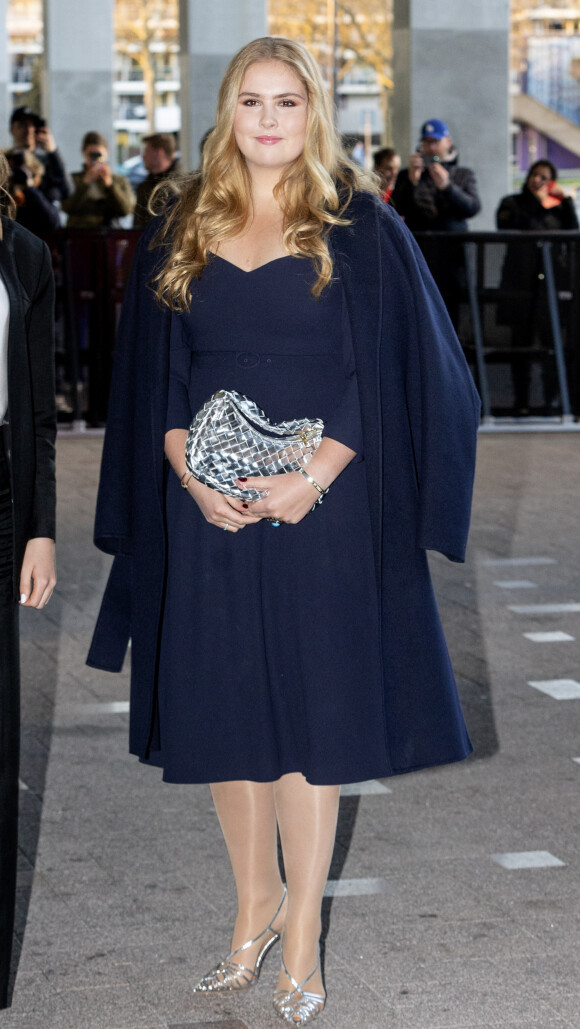 La princesse Amalia - La famille royale des Pays-Bas à son arrivée au "Kingsday Concert" à la Salle Ahoy à Rotterdam. Le 19 avril 2023 